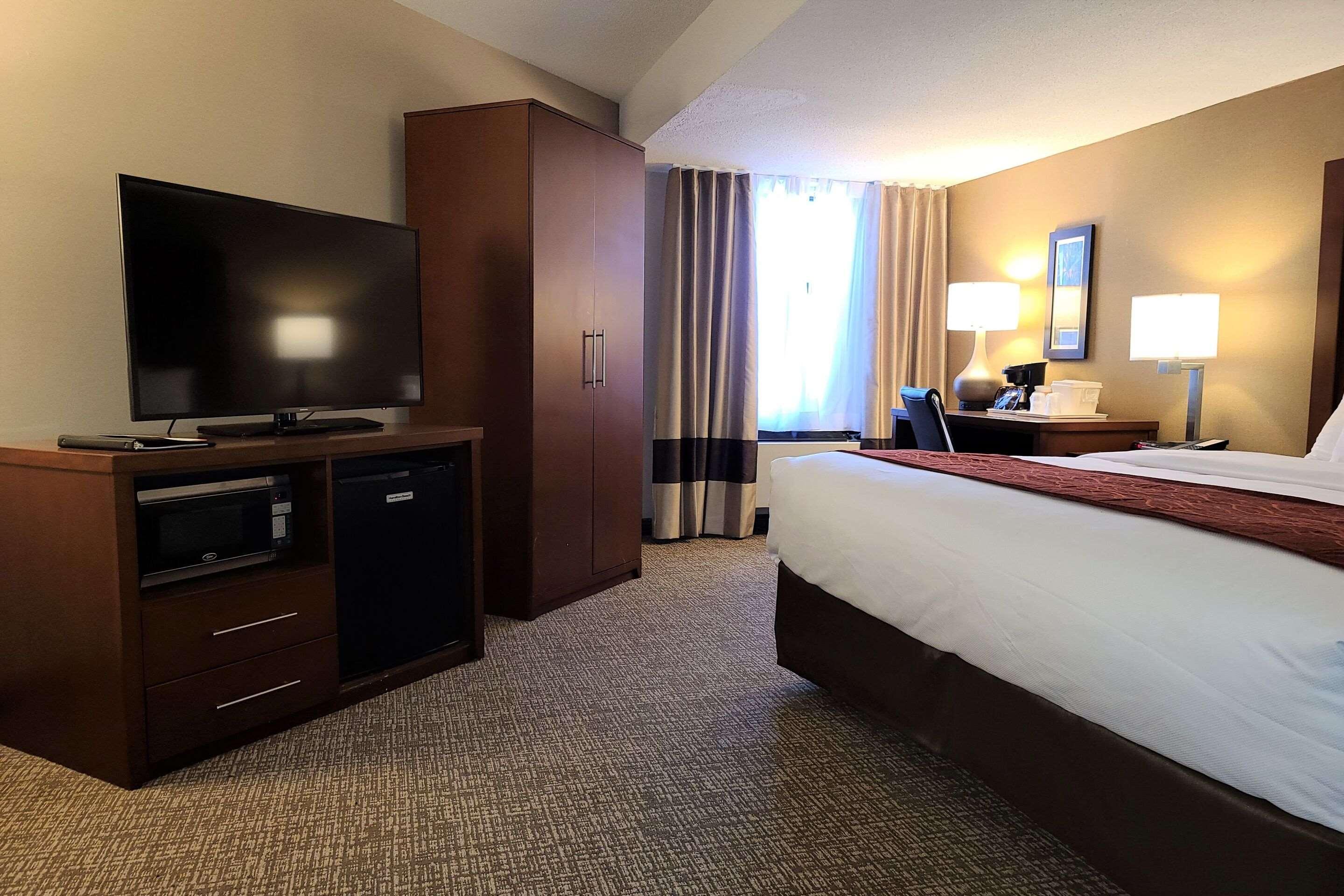 Comfort Inn Toronto North Esterno foto